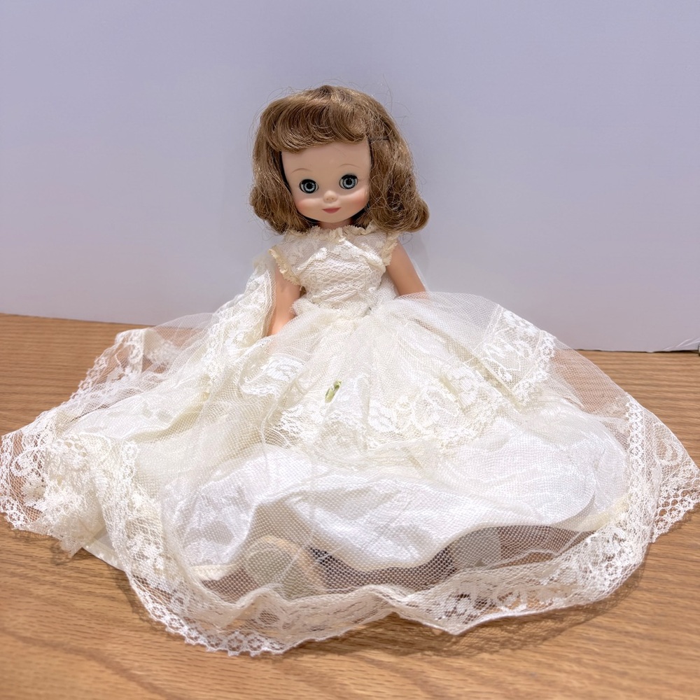 Betsy McCall 1950s bride doll 13 inches